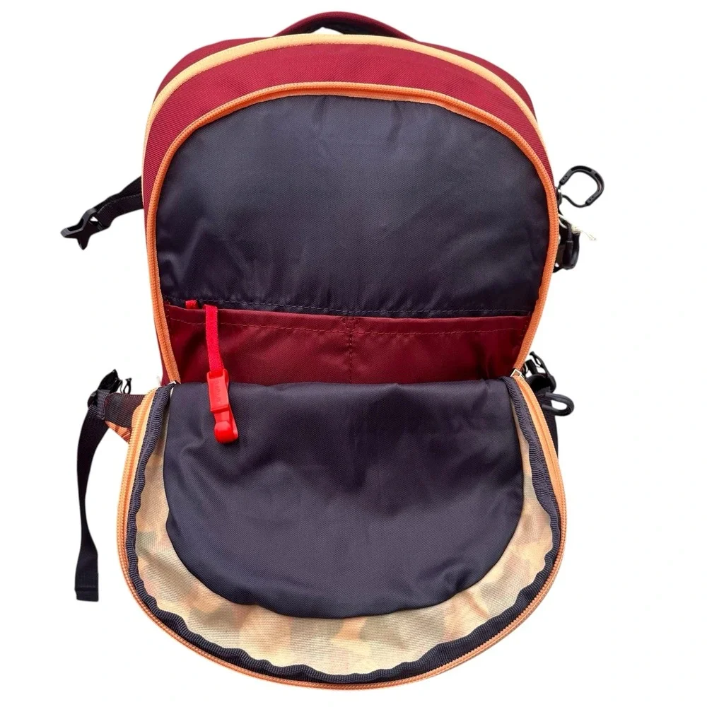 Osprey Womens Daylite 13 L Backpack Liquify Print-Kakio Burgundy Fits 14